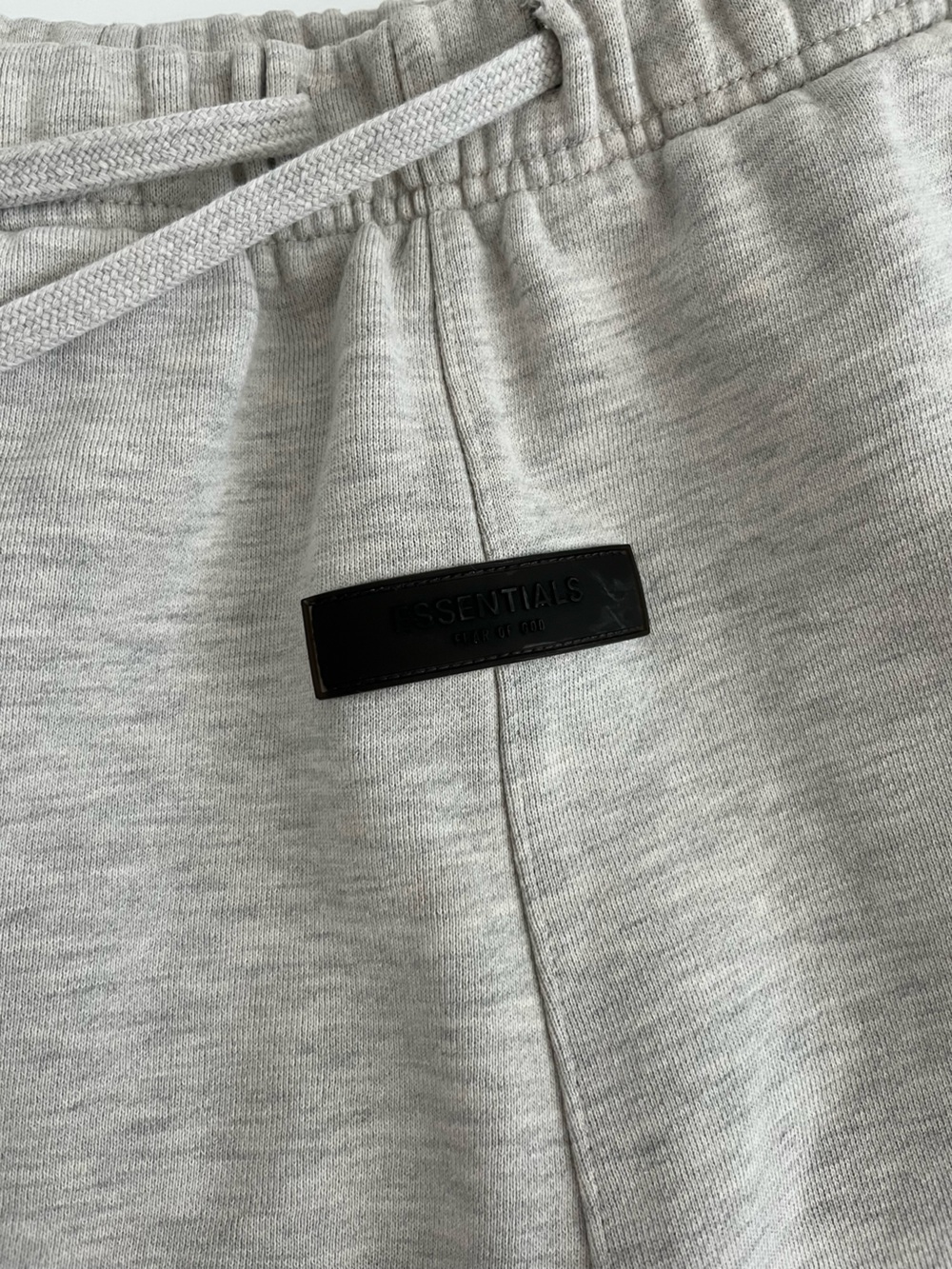 Essentials Men’s Heather Gray Jogger Sweatpants - Picture 3 of 7